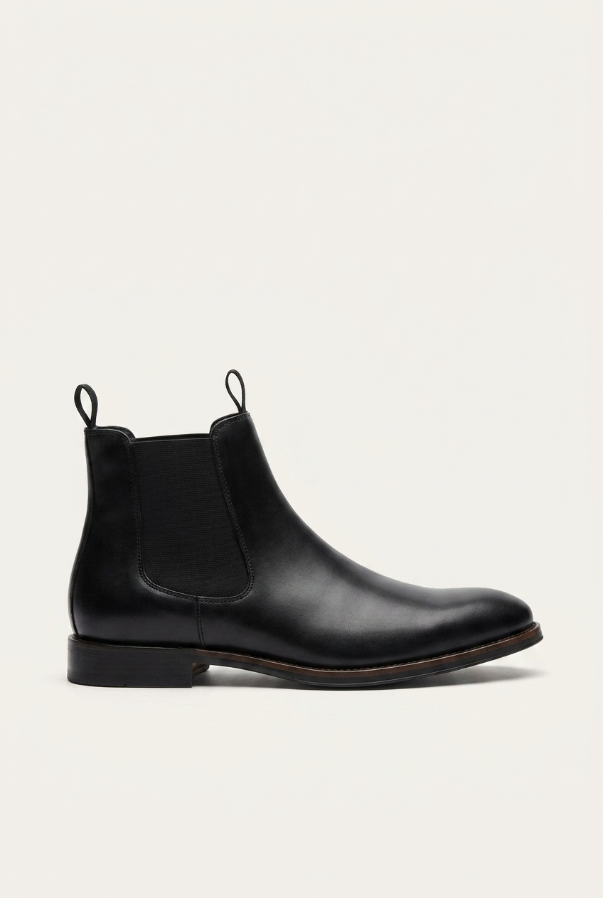 Slip-On Chelsea Boots - Black