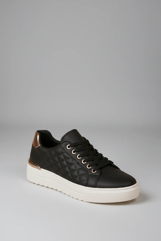 Ergonomic Quilted Low-Top Trainers - Black