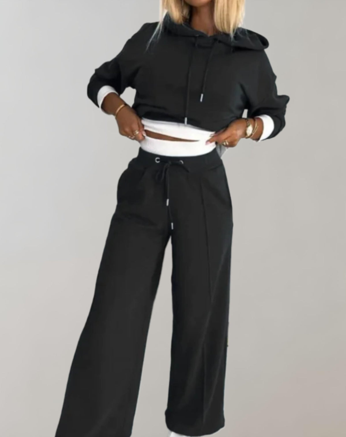 Cropped Hoodie & Wide-Leg Trousers Two-Piece Set - Black