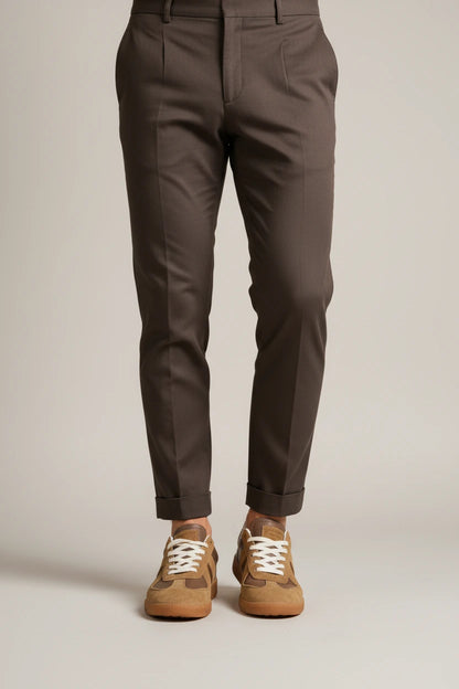 Elliot German Army Trainer - Brown - front on-foot