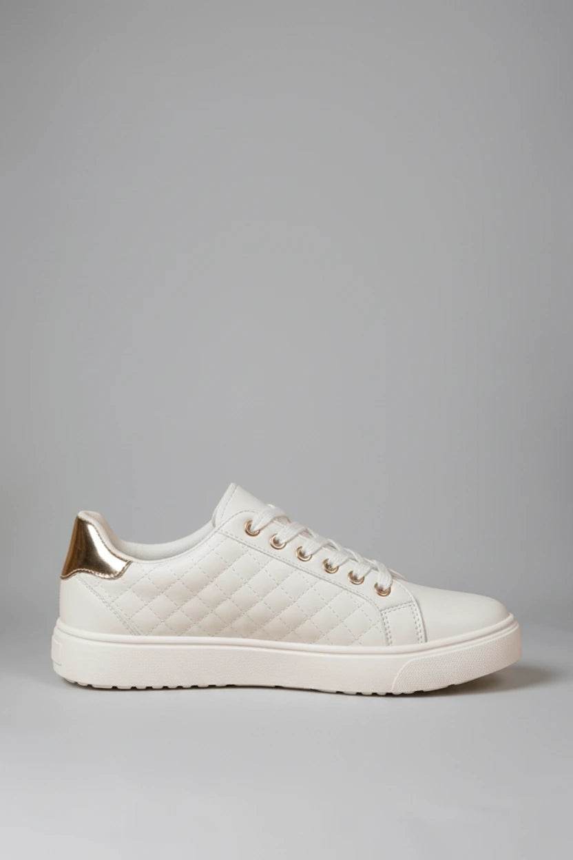 Ergonomic Quilted Low-Top Trainers - White